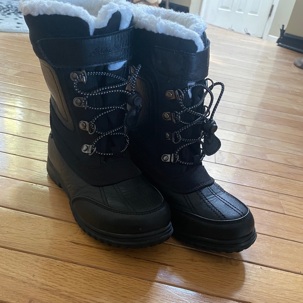 Eddie Bauer Black and White Winter Boots Waterproof Insulated